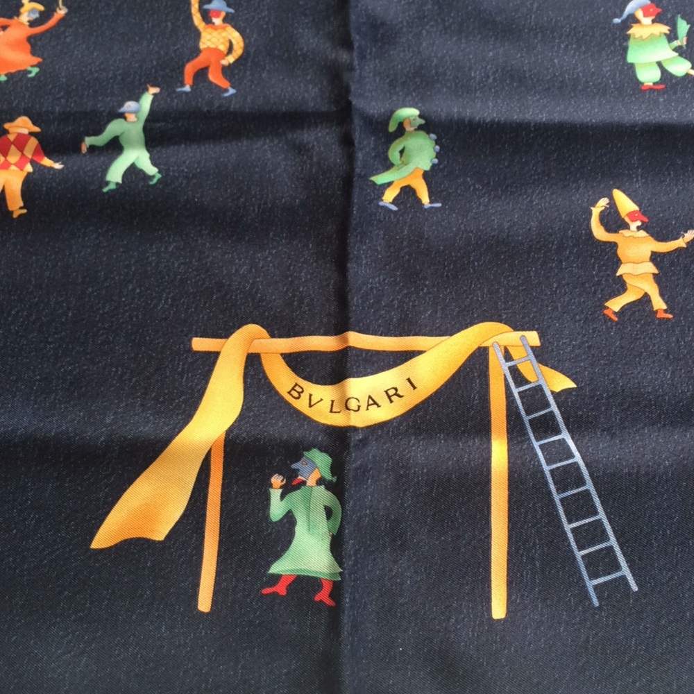 Bvlgari scarf